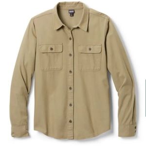 Patagonia Long sleeve midweight fjord flannel shirt